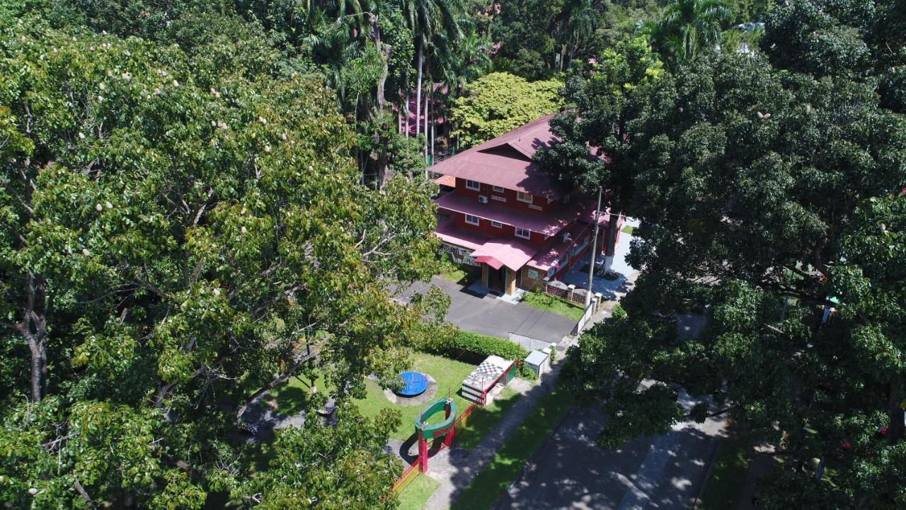 Hostal Amador Familiar Panama City Ngoại thất bức ảnh