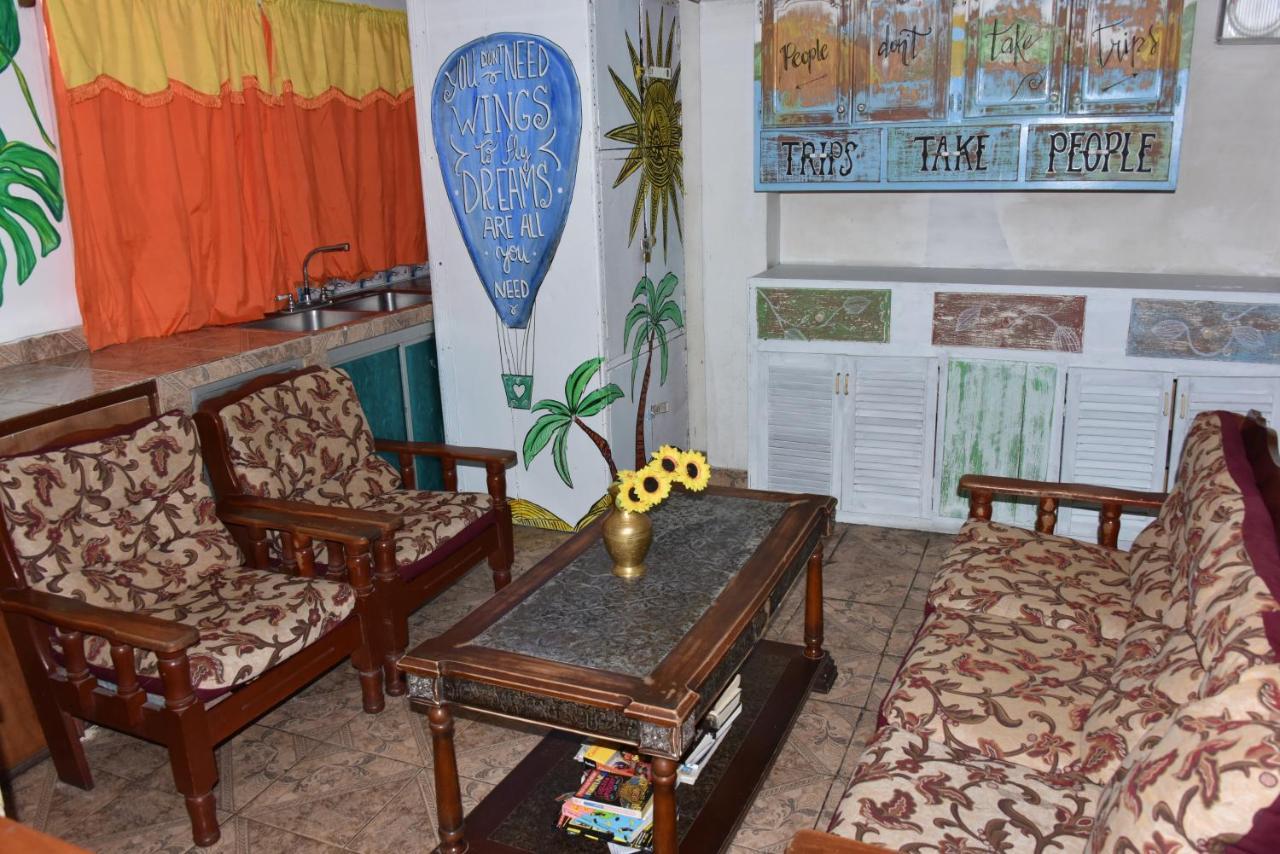 Hostal Amador Familiar Panama City Ngoại thất bức ảnh
