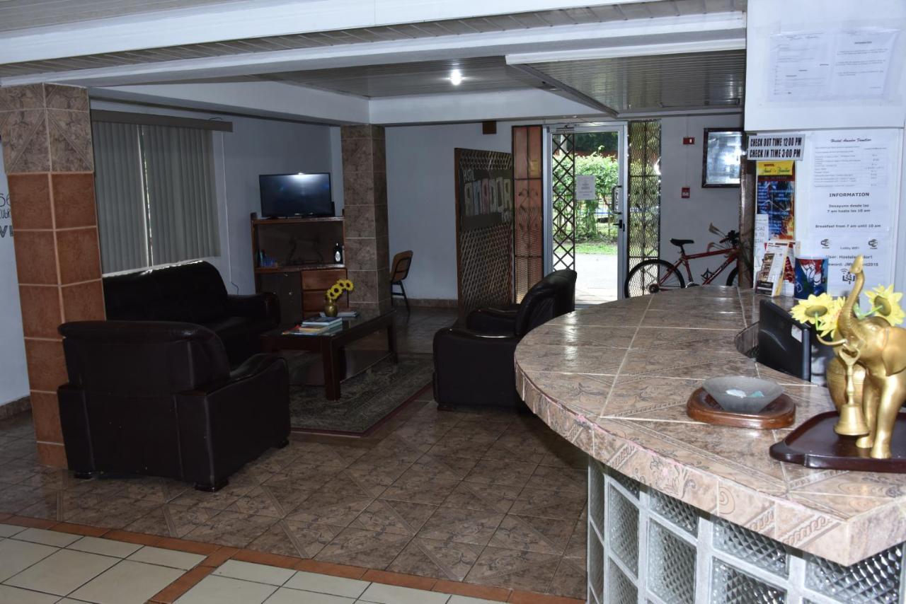 Hostal Amador Familiar Panama City Ngoại thất bức ảnh