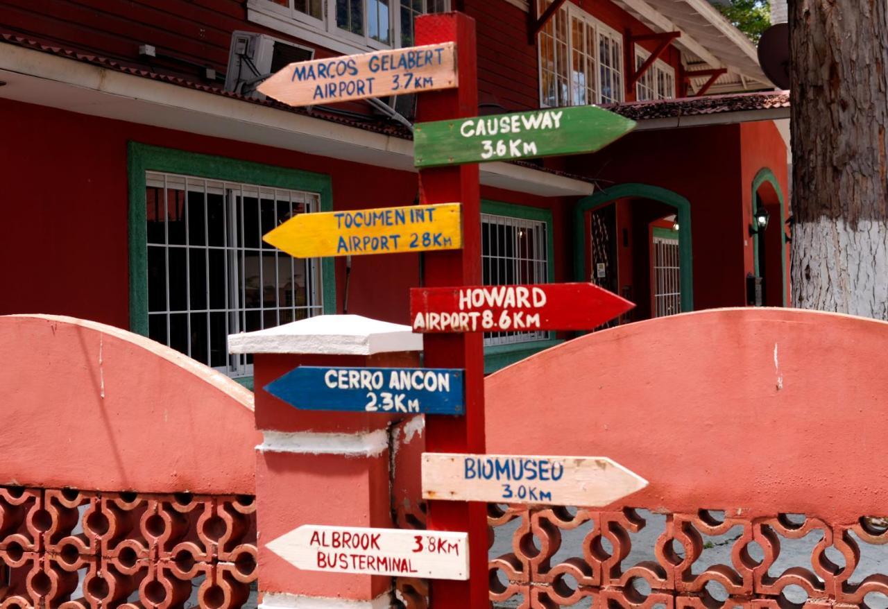 Hostal Amador Familiar Panama City Ngoại thất bức ảnh